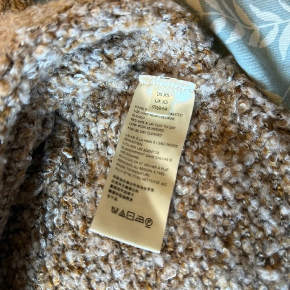 Free People turtleneck sweater size XS - Picture 10 of 10
